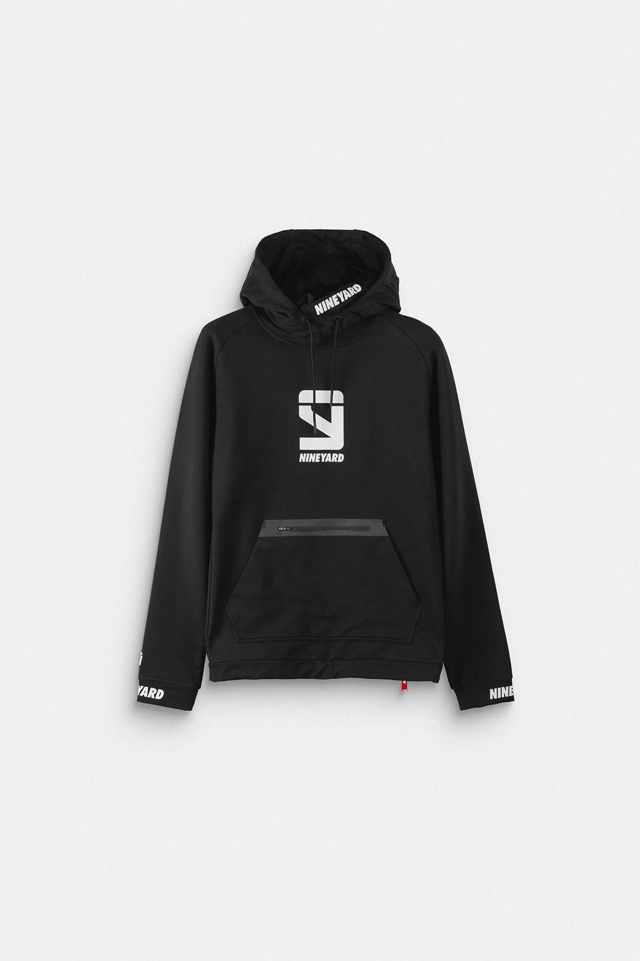 HOODIES & SWEATERS
